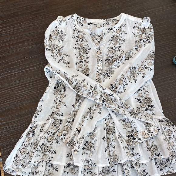 2/$25 Lucky Brand ladies blouse with peplum. Size XS. 100% modal fabric. - Picture 1 of 10